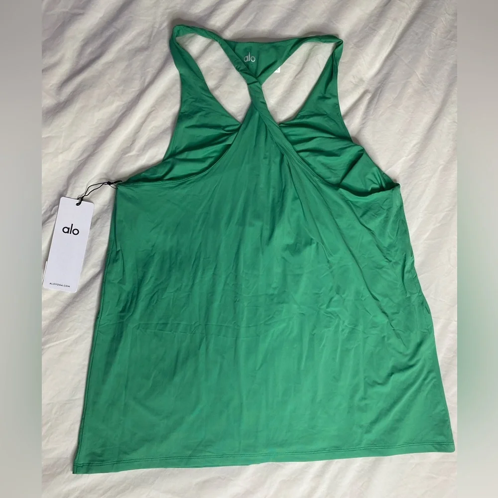 ALO Yoga Two-Piece Active Set in Mint Green Sz L - Picture 7 of 13